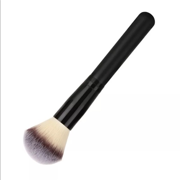 New 2pc Black Cosmetics Makeup Brush - Picture 4 of 6